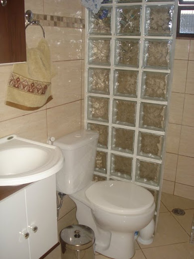 Blog da Gui De tudo (que eu gosto) tem um pouco -> Decoracao Com Tijolo De Vidro No Banheiro Blog da Gui De tudo (que eu gosto) tem um pouco -> Decoracao Com Tijolo De Vidro No Banheiro