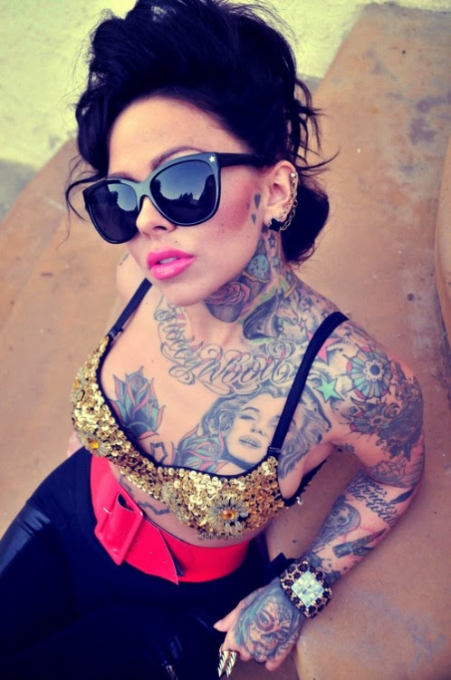 juila bond juila bond