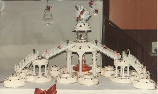 fall wedding cakes,simple wedding cakes,wedding cake photos,fondant wedding cakes,modern wedding cakes