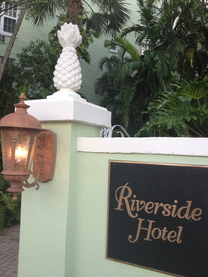 Cruising Squared RIVERSIDE HOTEL'S PINEAPPLE MANIA