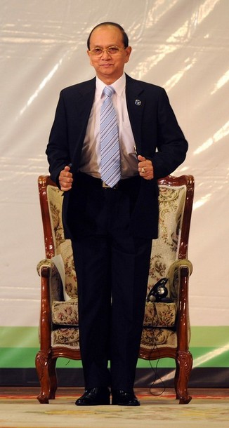 http://4.bp.blogspot.com/-FlU-xmCxZLY/TZLTcLN3-uI/AAAAAAAABcM/H01bYUq1snM/s1600/TS.jpg