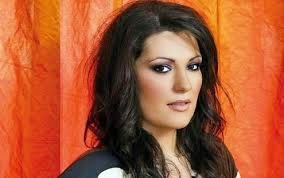 «Ο σύντροφός μου με στήριξε στα δύσκολα» zarifi