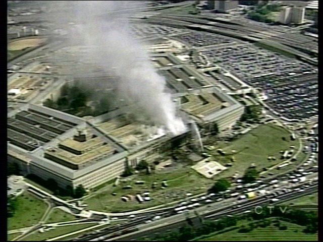 Vidéo inédite du 11 septembre 2001 au Pentagone c’est clairement un missile ! 9-11+pentagon