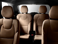 2015-Volvo-XC90-111.jpg
