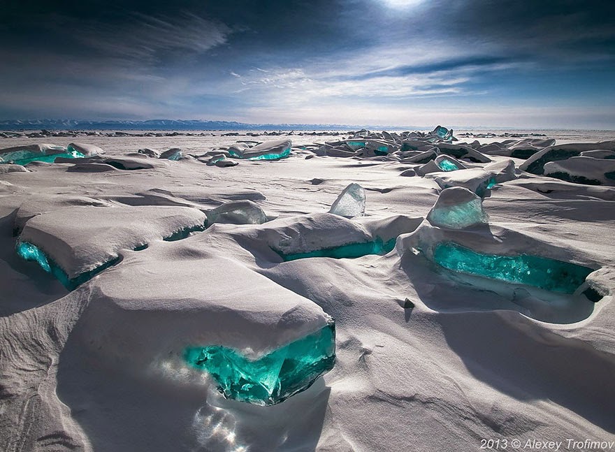 1. Emerald Ice On Baikal Lake, Russia - 18 Beautiful Frozen Lakes, Oceans And Ponds That Resemble Fine Art 1. Emerald Ice On Baikal Lake, Russia - 18 Beautiful Frozen Lakes, Oceans And Ponds That Resemble Fine Art