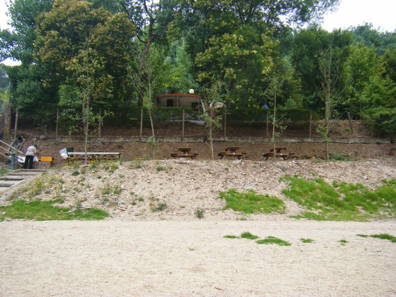 Parque de Merendas na Praia Fluvial do Reconquinho
