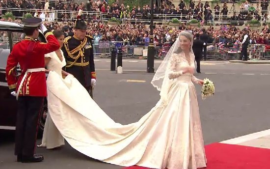 The Royal Wedding Steal Kate 39s Look for Less The Royal Wedding Steal Kate 39s Look for Less