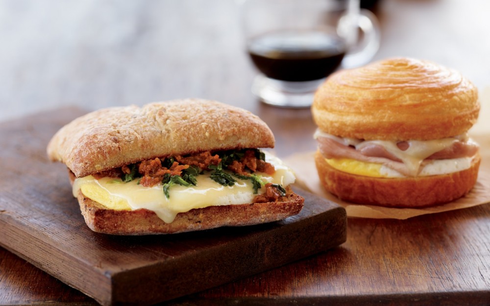 News Starbucks New La Boulange Breakfast Sandwiches Brand Eating