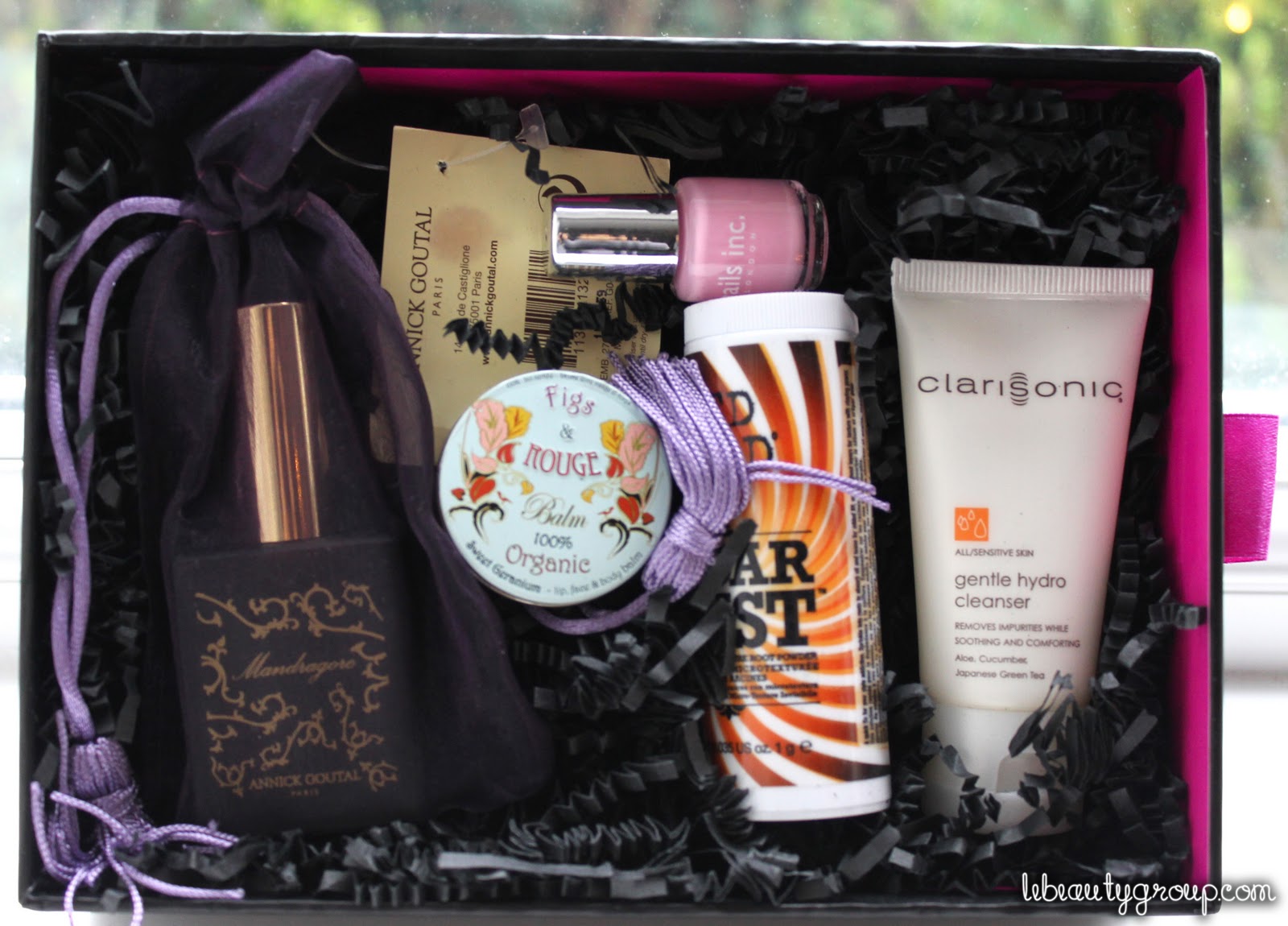 December Feel Unique Beauty Box Review Christmas Edition