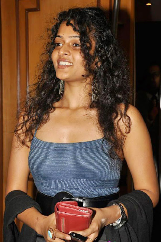 Telugu actress Sonia Deepthi Hot Photos hot photos