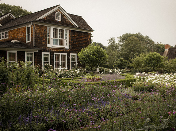 Ina Garten East Hampton Address the polished pebble: ina's garden in the hamptons Ina Garten East Hampton Address the polished pebble: ina's garden in the hamptons
