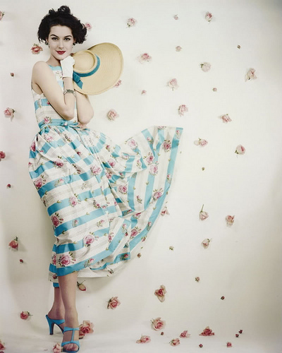 Vogue, 1950, Fashion, Flowers