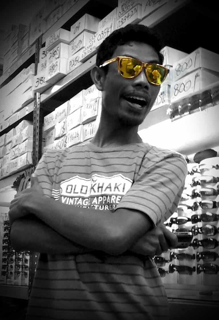 oakley frogskins gold supreme oakley frogskins gold supreme