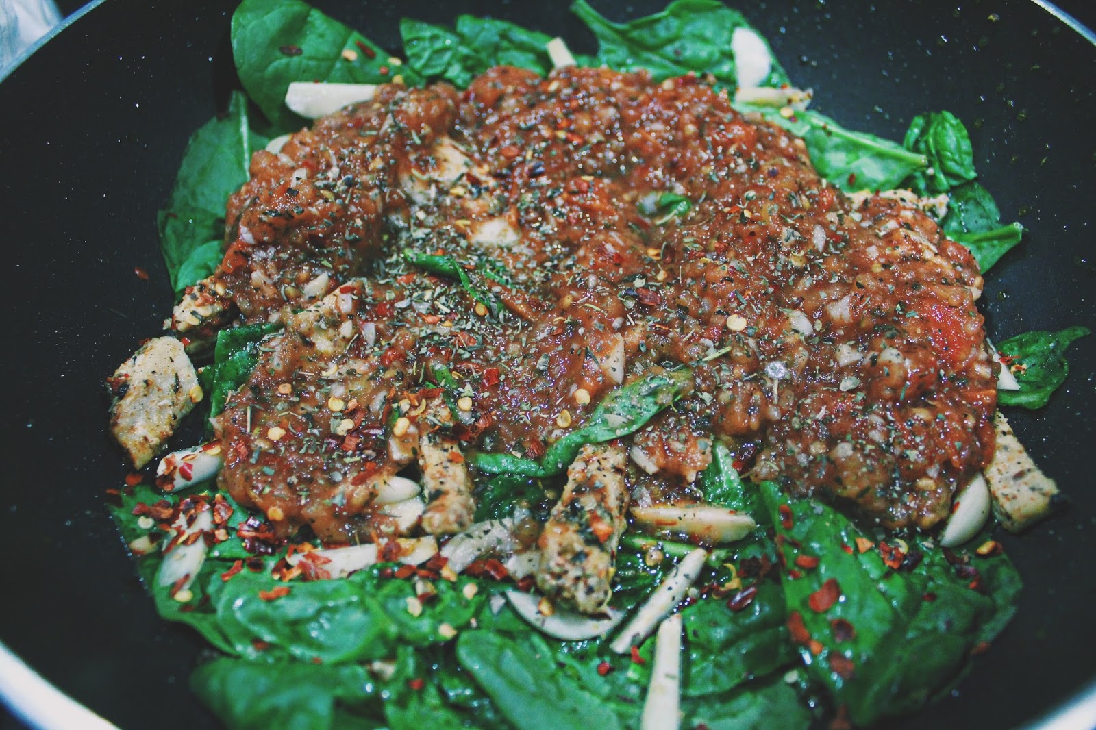 Garlic Spinach Chicken Pasta The Lipstick Pantry