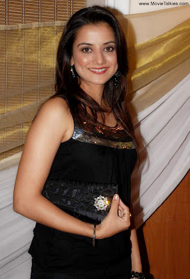 Kulraj-Randhawa-Bollywood-Actress-Hot-Photos Kulraj-Randhawa-Bollywood-Actress-Hot-Photos