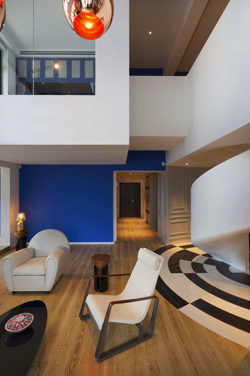 Interior Rumah Dengan Nuansa Warna Biru Dan Putih Di Shanghai Interior Rumah Dengan Nuansa Warna Biru Dan Putih Di Shanghai