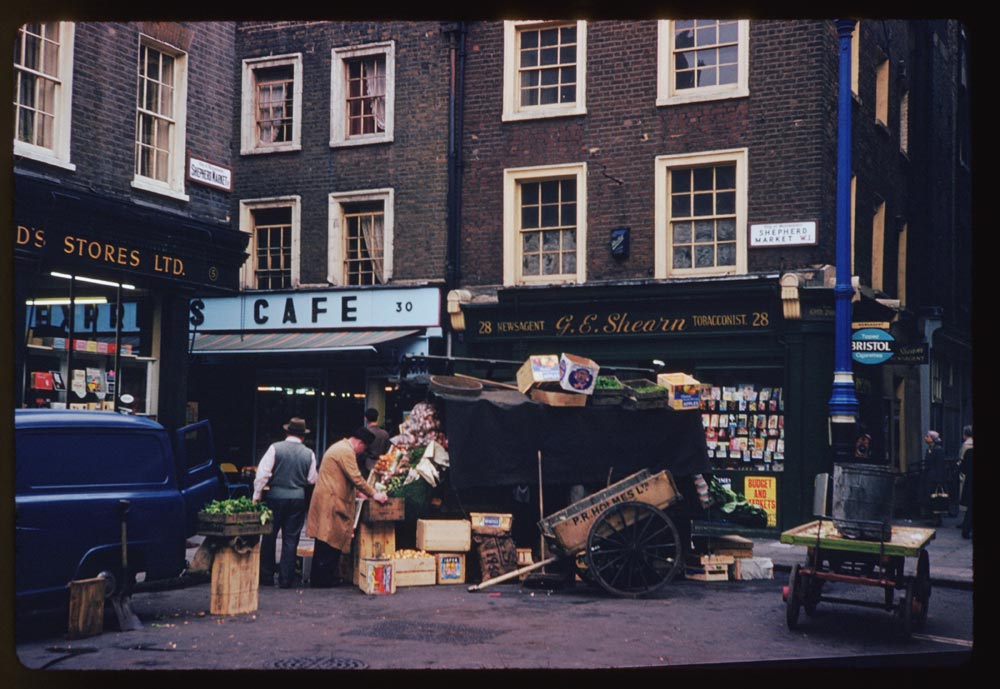 London in Color Photographs in 1960 and 1961 ~ vintage everyday