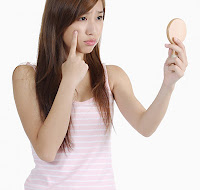 6 cách đơn giản để trị mụn đỏ