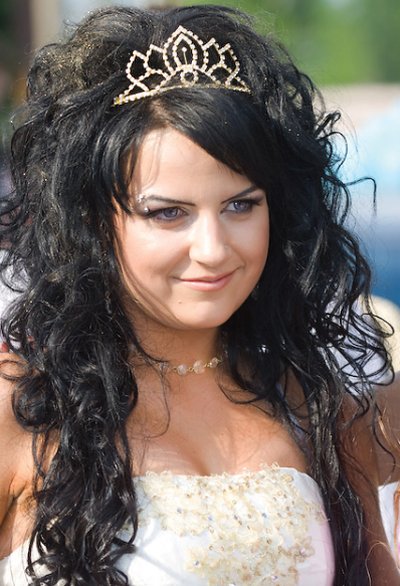 Curls Prom Hairstyle for 2012 - Celebrity Models