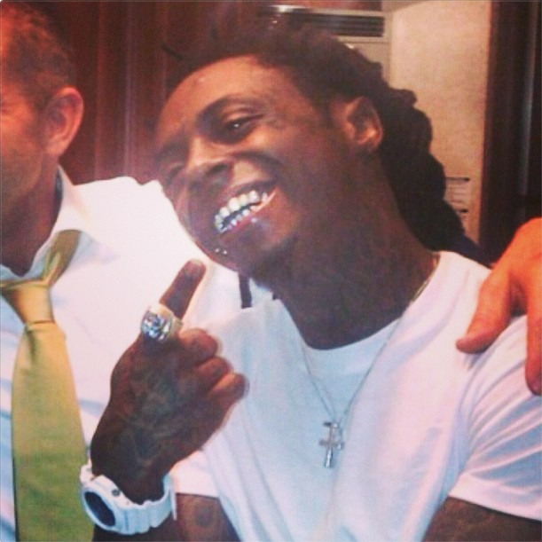Bel Diamond: Did Lil Wayne Cut Off Dreadlocks?