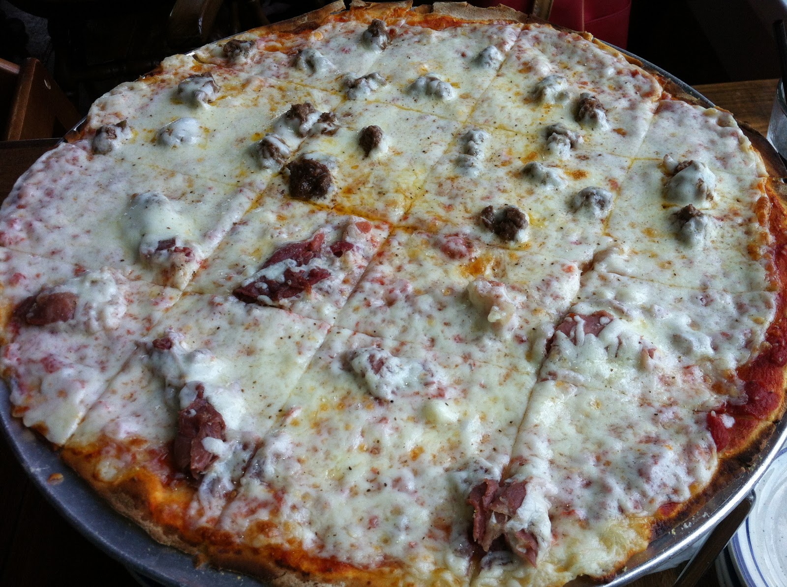 Livin The Good Life Eno's Pizza Tavern