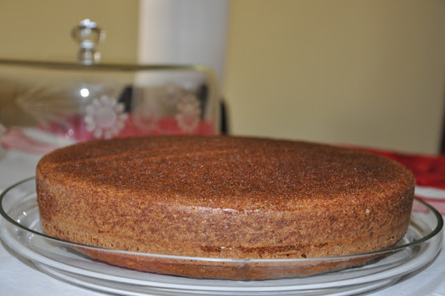 Tip for Removing Cake from Pan in one piece by www.dish-away.com 