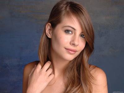 American actress and fashion model Willa Holland Wallpapers