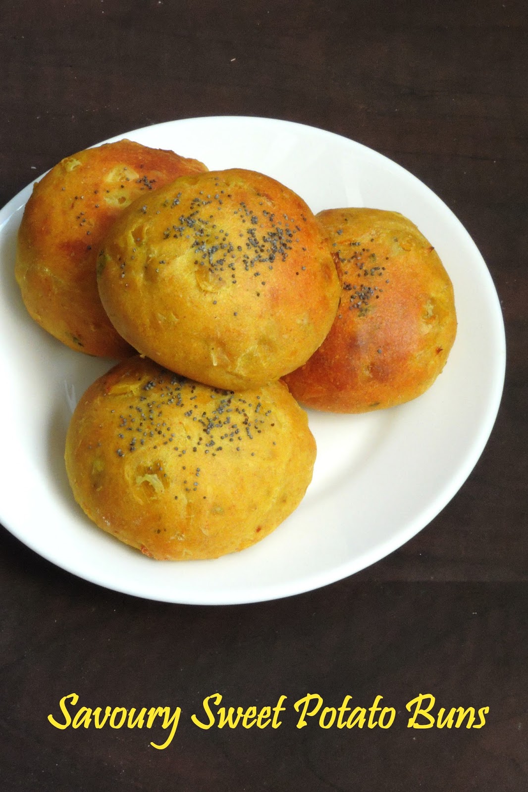 Priya's Versatile Recipes Savoury Sweet Potato,Onion Buns/Sakkaravalli