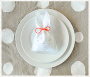 Conejo de Pascuas guarda caramelos afa ce