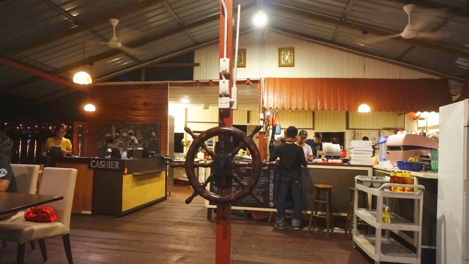 Maple's diary Kayak Cafe Kemaman