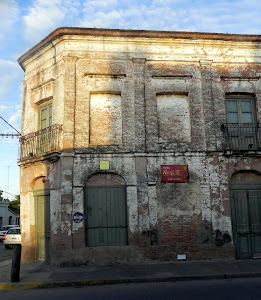 BAR DE DOSCIENTOS AÑOS