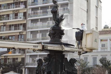 Η νέα εικόνα των συντριβανιών της πλατείας Γεωργίου   Αχαΐα