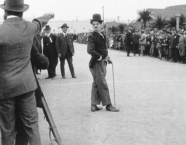 This is What Charlie Chaplin Looked Like  in 1914 