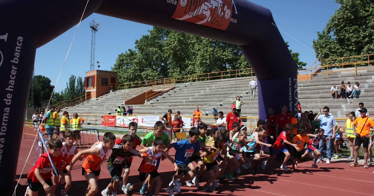 Cerca de 700 atletas y 200 menores de 16 años participaron en la XXXV