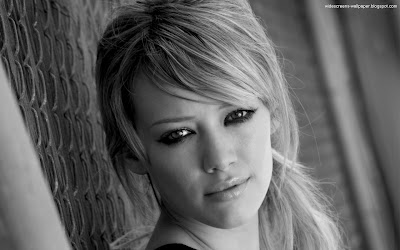 Celebrities eyes wallpaper - Hilary Duff