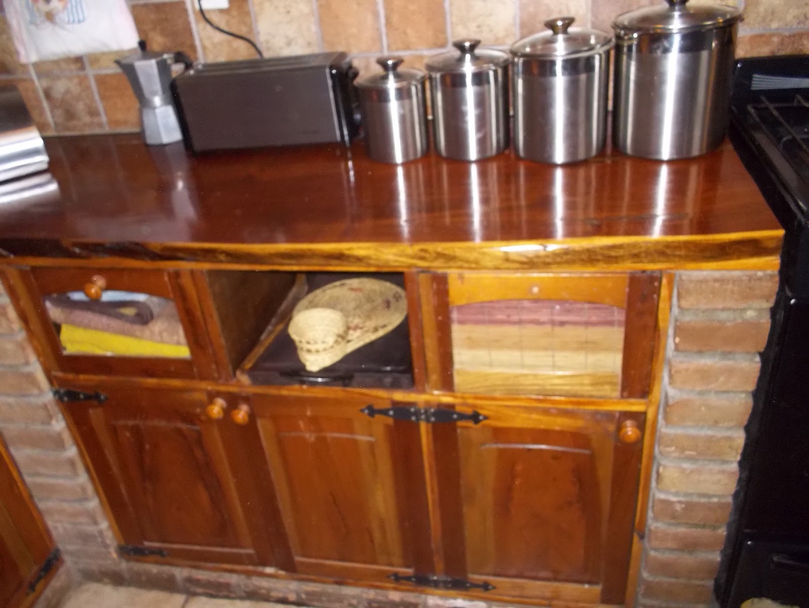 Remodelación y Mantenimiento de casas y negocios: Cocina rústica estilo