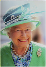 BIRTHDAY CARD FROM THE QUEEN