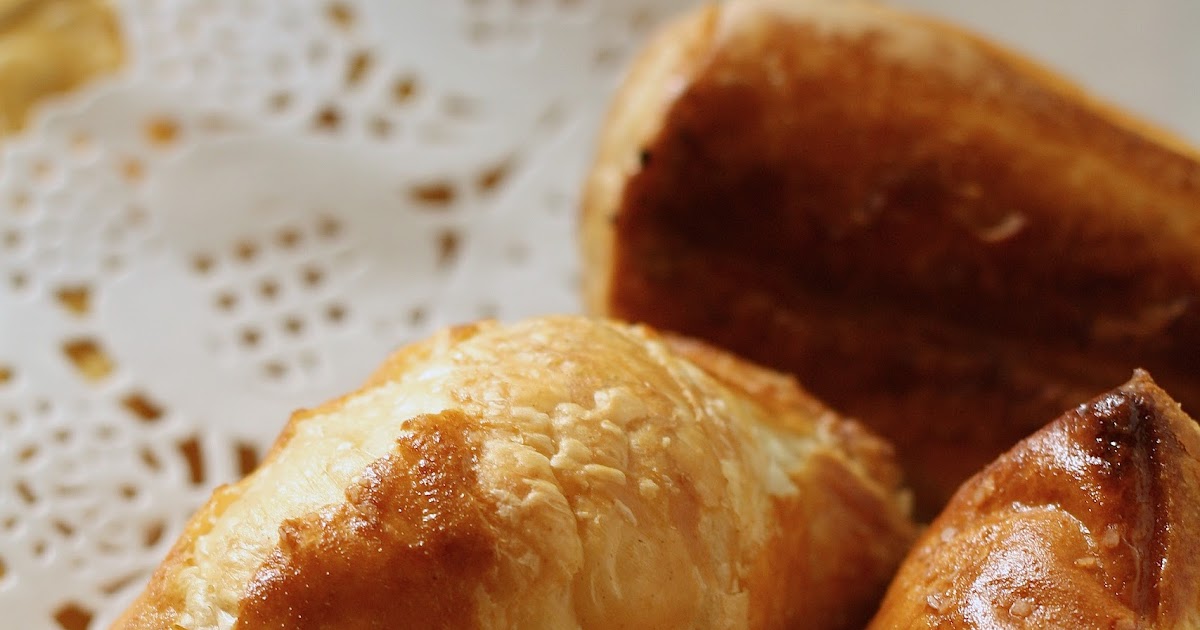 Chocolate Breakfast Rolls (A Morning Hack) hummingbird high a