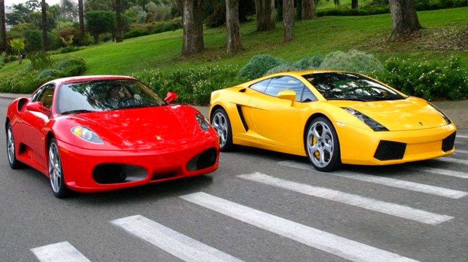 Ferrari vs. Lamborghini: Mega maquinas