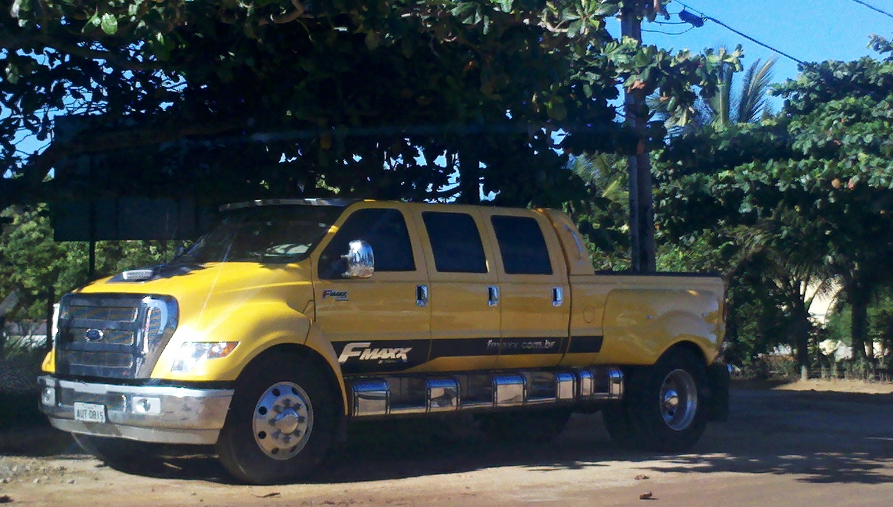 Camionete F Maxx Tropical 6 Portas Mundo Automotivo Marco 2012