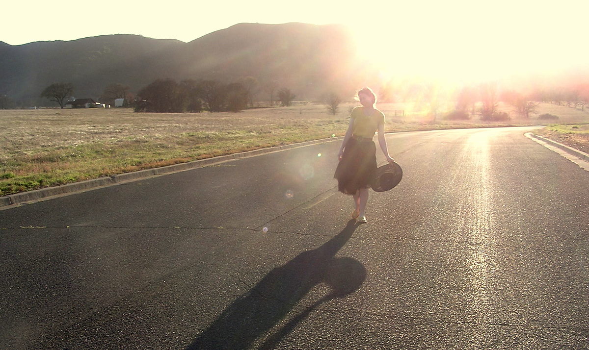 Accordion To Kellie Gleaming