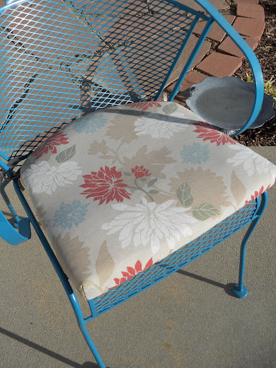 Just Another Hang Up How To Recover An Outdoor Patio Cushion