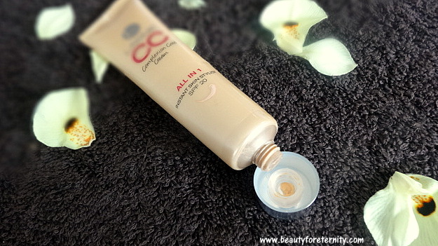 Lakme CC Cream Shade - Beige Review Lakme CC Cream Shade - Beige Review