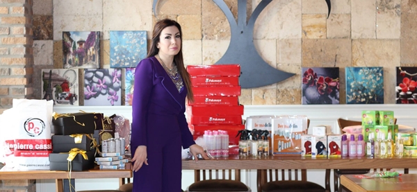 nilgünle-hosgeldin-yeni-yil-sevginin-makyaj-defteri nilgünle-hosgeldin-yeni-yil-sevginin-makyaj-defteri