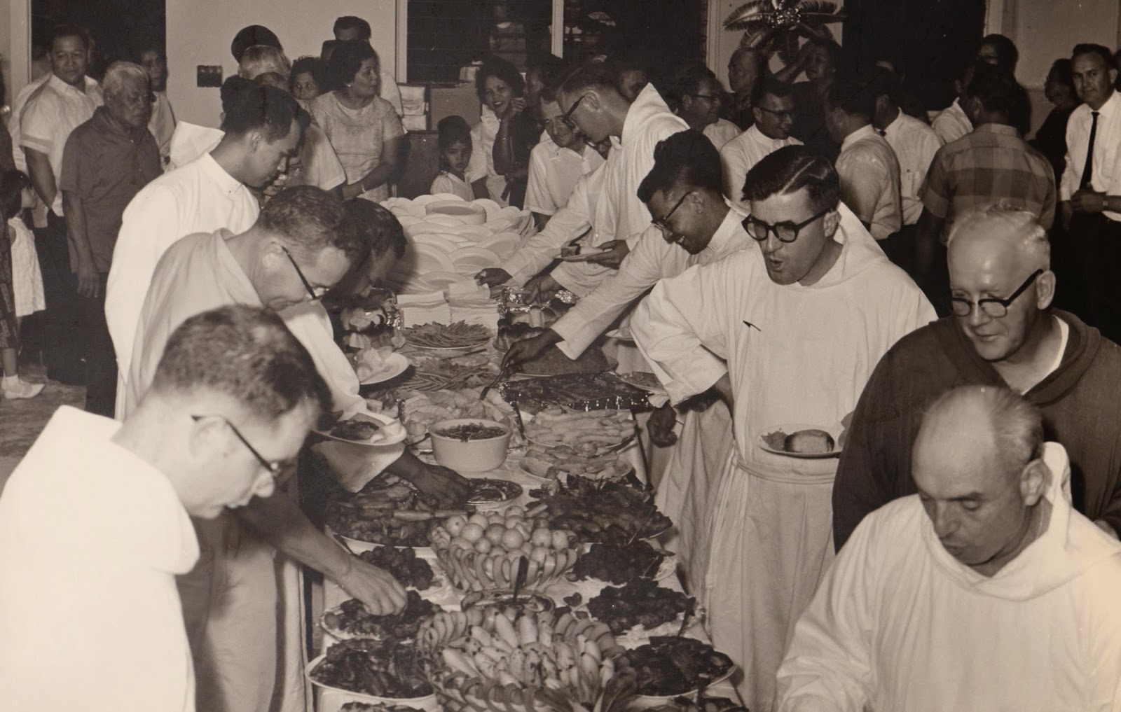 paleric grace before meals in chamorro