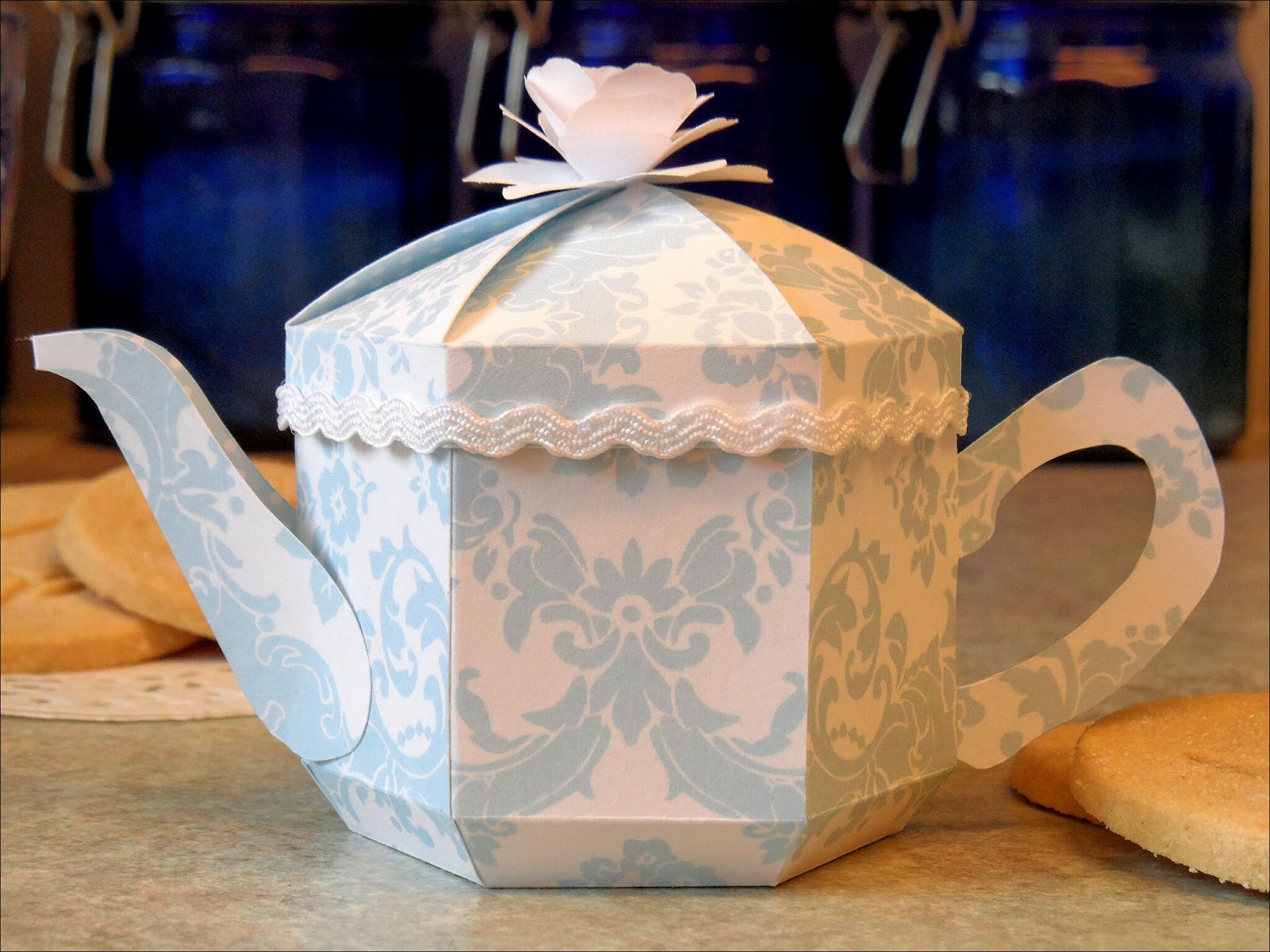Esselle Crafts More teapot delights!