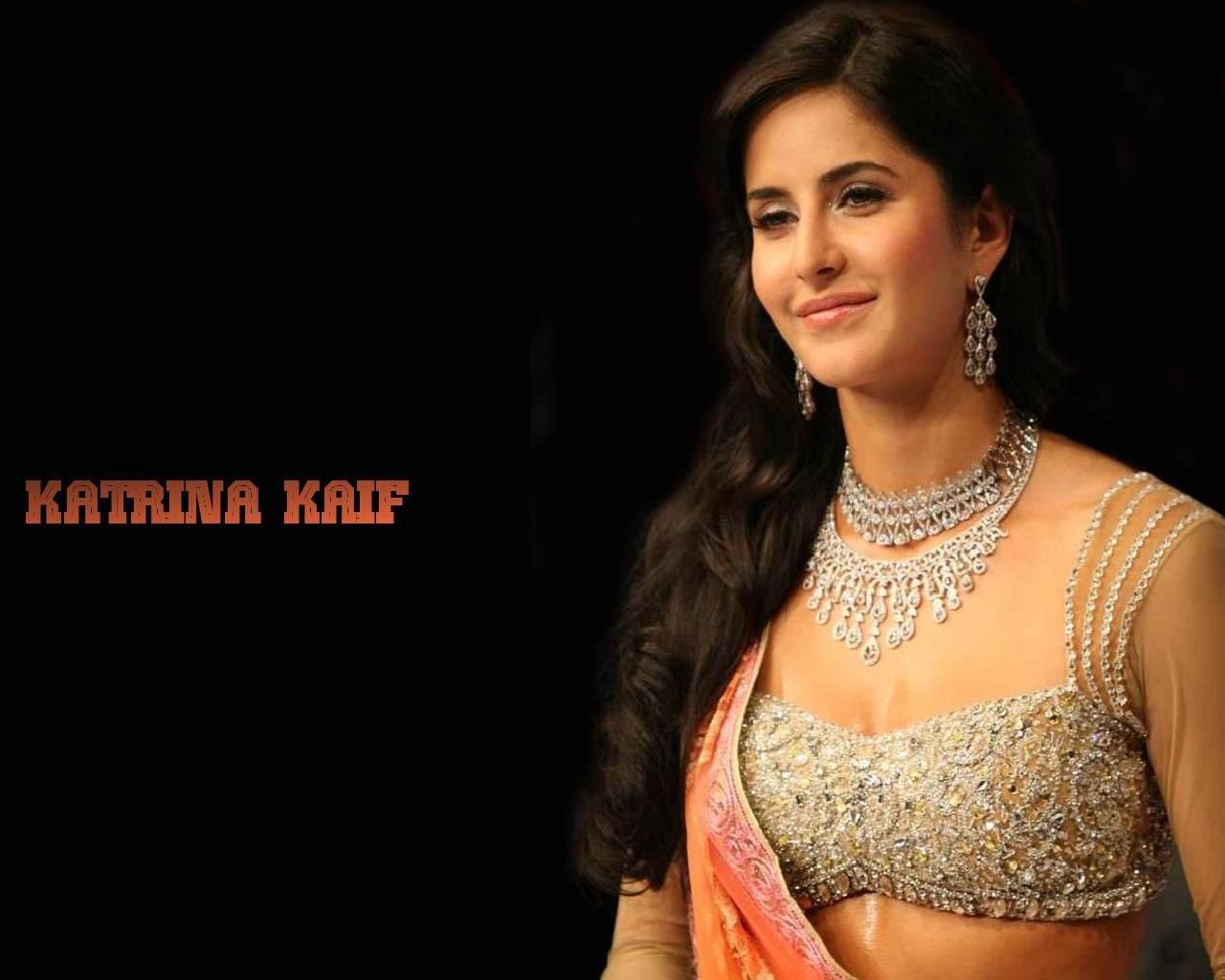 http://4.bp.blogspot.com/-GDOD8VJc4i0/Tfdbm_MTOHI/AAAAAAAAQls/XBhmkS-17b0/s1600/Katrina_Kaif.jpg