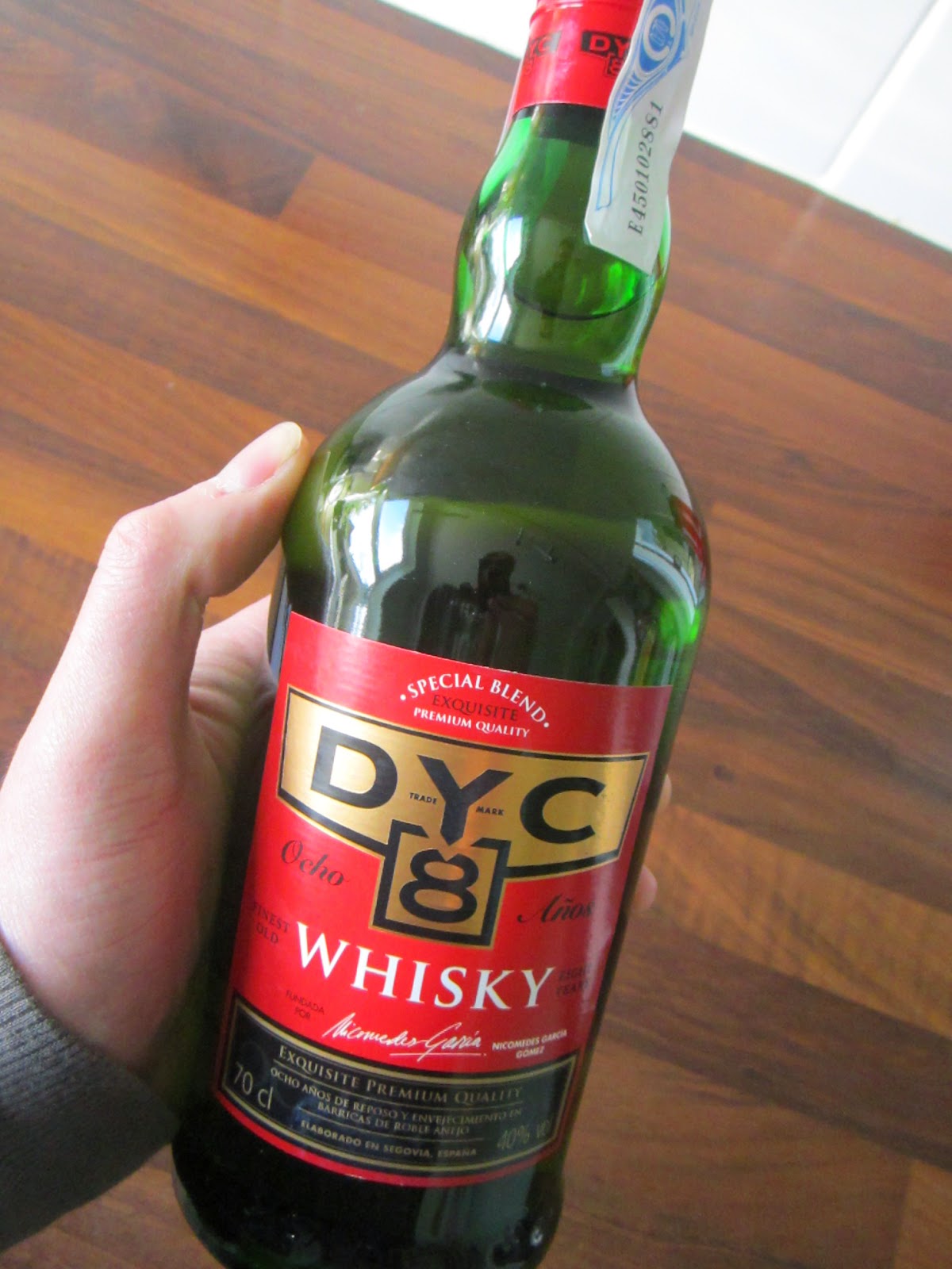 Drink it How You Like it Spanish whisky DYC 8