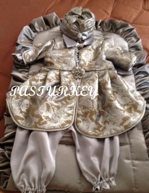 PASTURKEY OSMANLI DESENLİ ASİLZADE KAFTANLI ERKEK BEBEK MEVLİT KIYAFETİ.