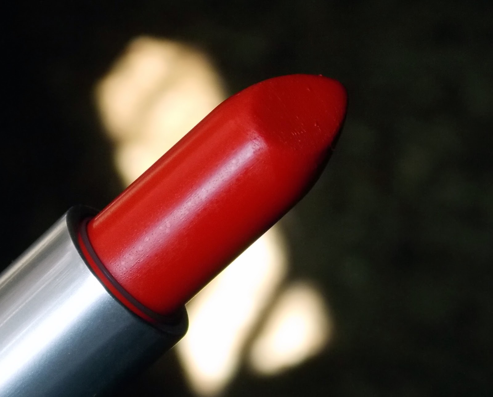 The Beauty And The Cheap She S A Little Bit Dangerous Mac Lady Danger Lipstick Review